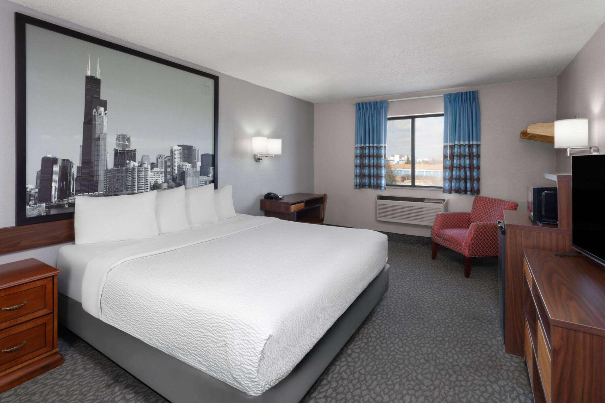Super 8 By Wyndham Romeoville Bolingbrook Exterior foto